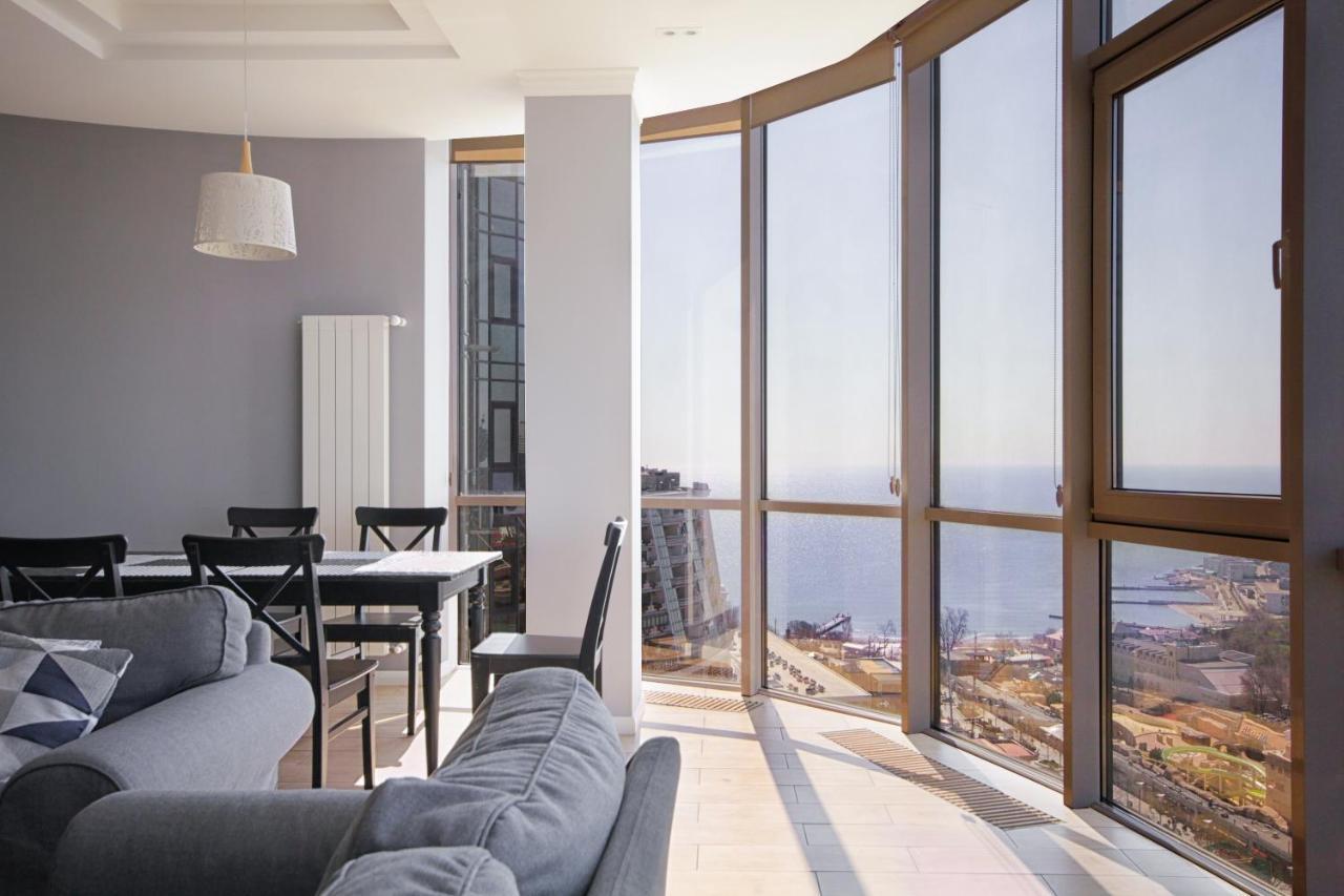 Gagarin Plaza Apartment Odessa Eksteriør billede