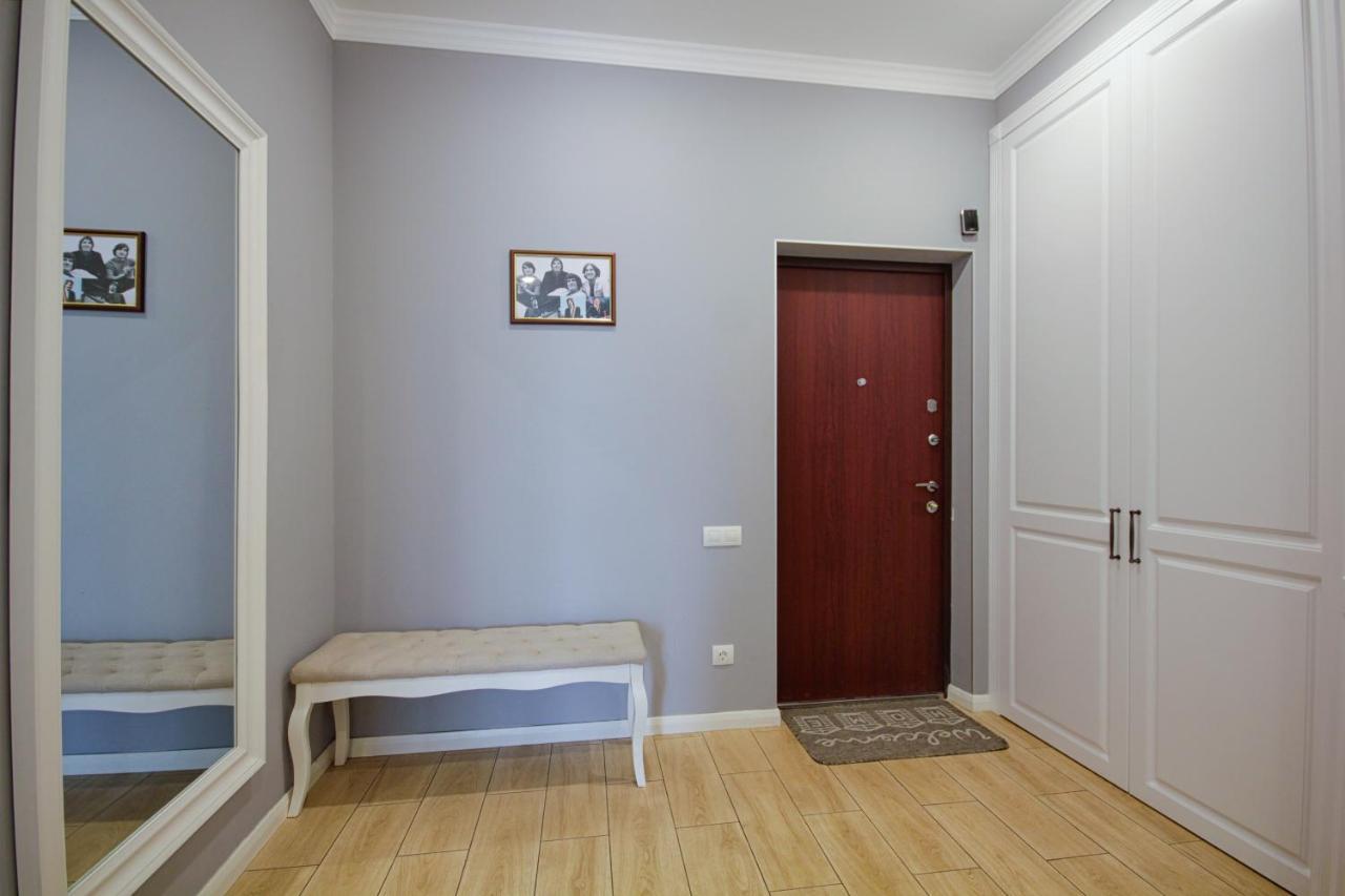 Gagarin Plaza Apartment Odessa Eksteriør billede